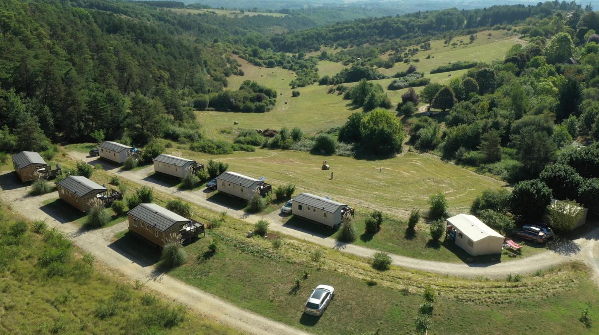Camping Bleu Soleil Rouffignac Saint-Cernin Exterior foto