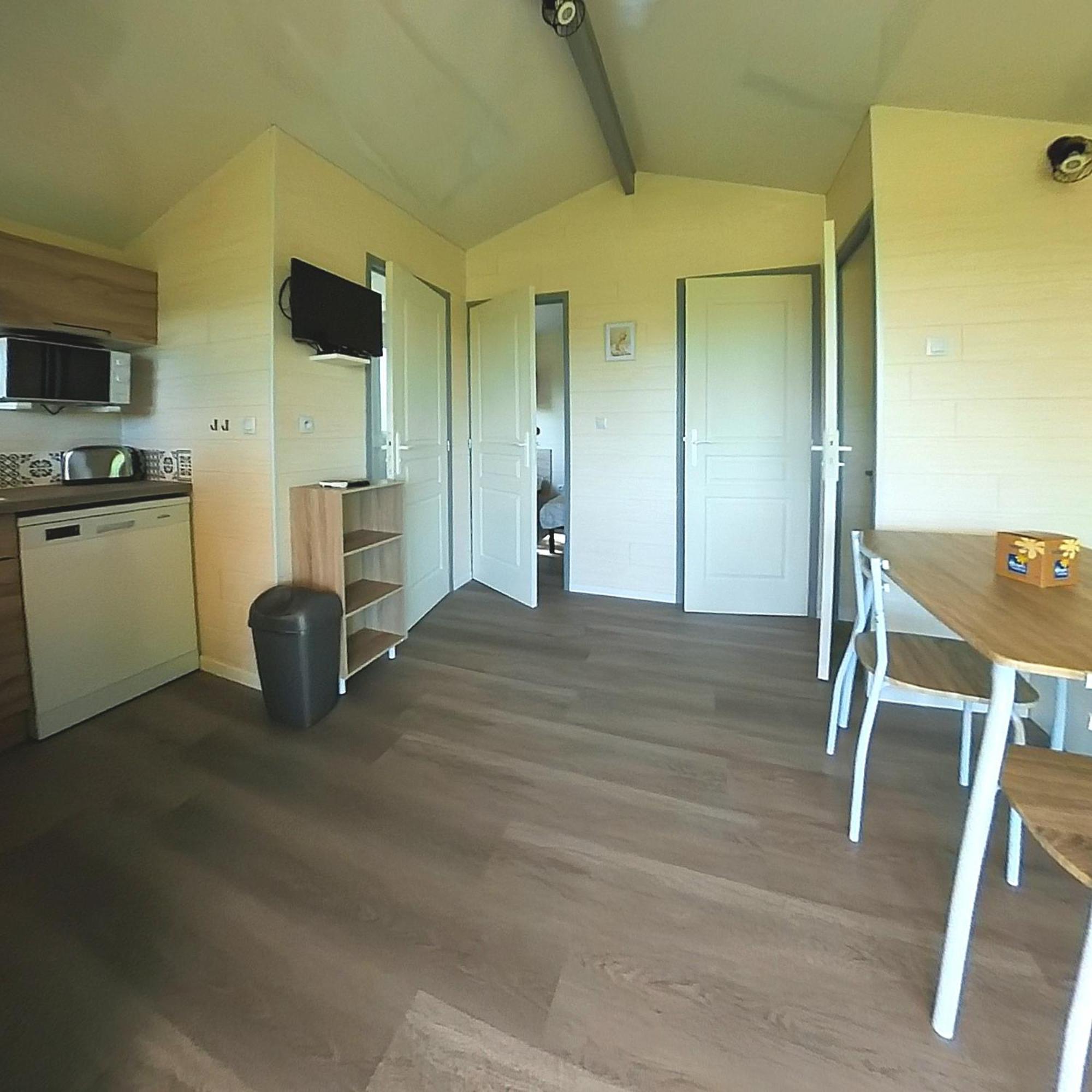 Camping Bleu Soleil Rouffignac Saint-Cernin Zimmer foto
